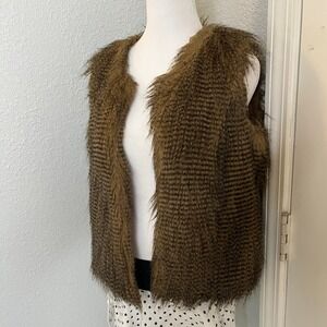 Faux Fur Vest Brown Sleeveless Textured Layering Piece Women's